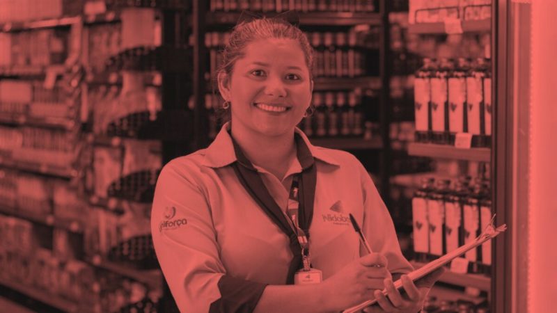 Mulheres são mais escolarizadas, mas ganham 20% menos que os homens