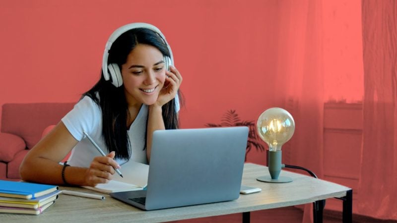 Planos de Estudo 2026: veja o calendário completo do Curso Enem Gratuito